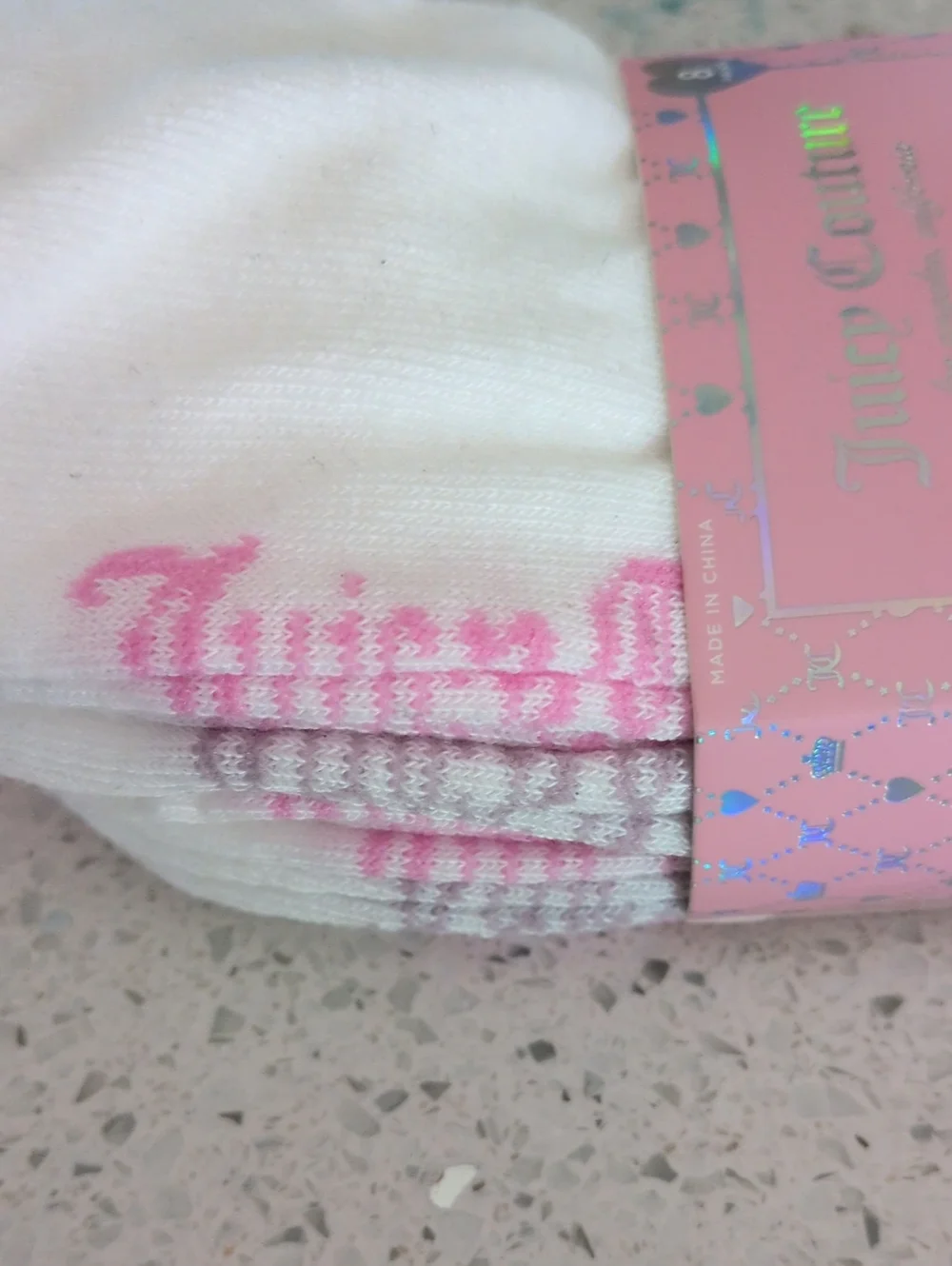 Juicy Couture Pink Strawberry Eyeshadow Palette/ White Juicy Couture Socks 10pr